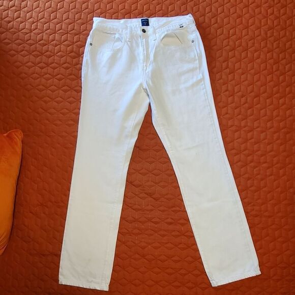 Nautica Straight Fit Jeans - Size 30 x 32 - Picture 1 of 8
